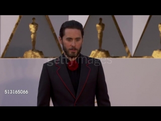 jared leto at the red carpet oscar s 2016